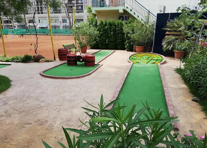 Ideal Three Bed For Families Closed To The * 써니비치