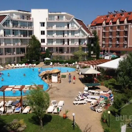 Ideal Three Bed For Families Closed To The