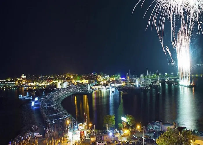 Ideal Three Bed For Families Closed To The Apartment *