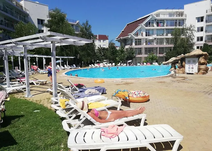 Ideal Three Bed For Families Closed To The Апартамент