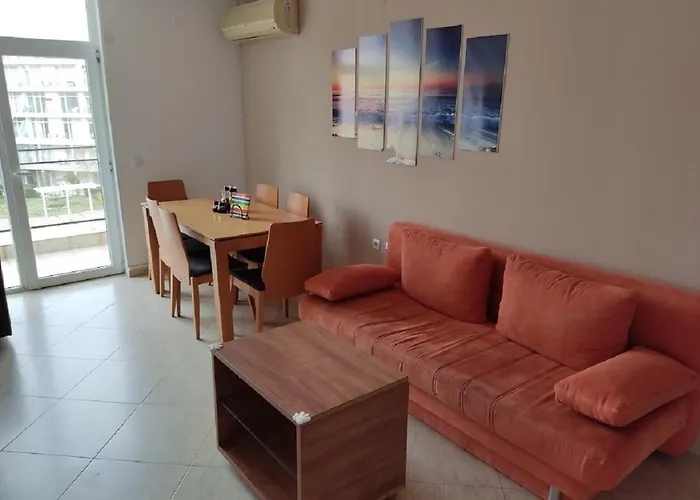 Ideal Three Bed For Families Closed To The Апартаменти