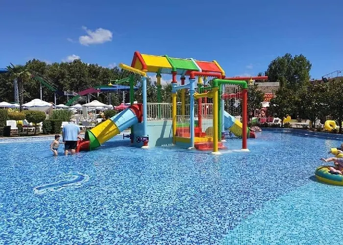 Ideal Three Bed For Families Closed To The Апартаменти