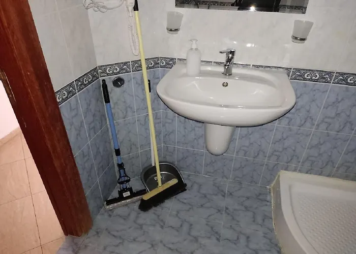 Ideal Three Bed For Families Closed To The Апартаменти